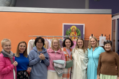 market_yoga_retreat_eco_friendly_clothing_bhakti_wear_14
