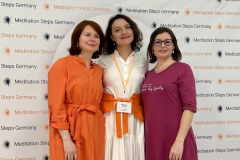 fashion_show_yoga_festival_eco_friendly_clothing_bhakti_wear_fall_white_orange_29