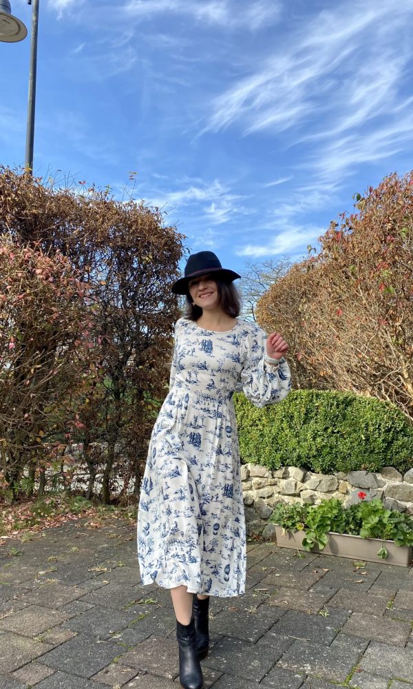 Dress with pleats