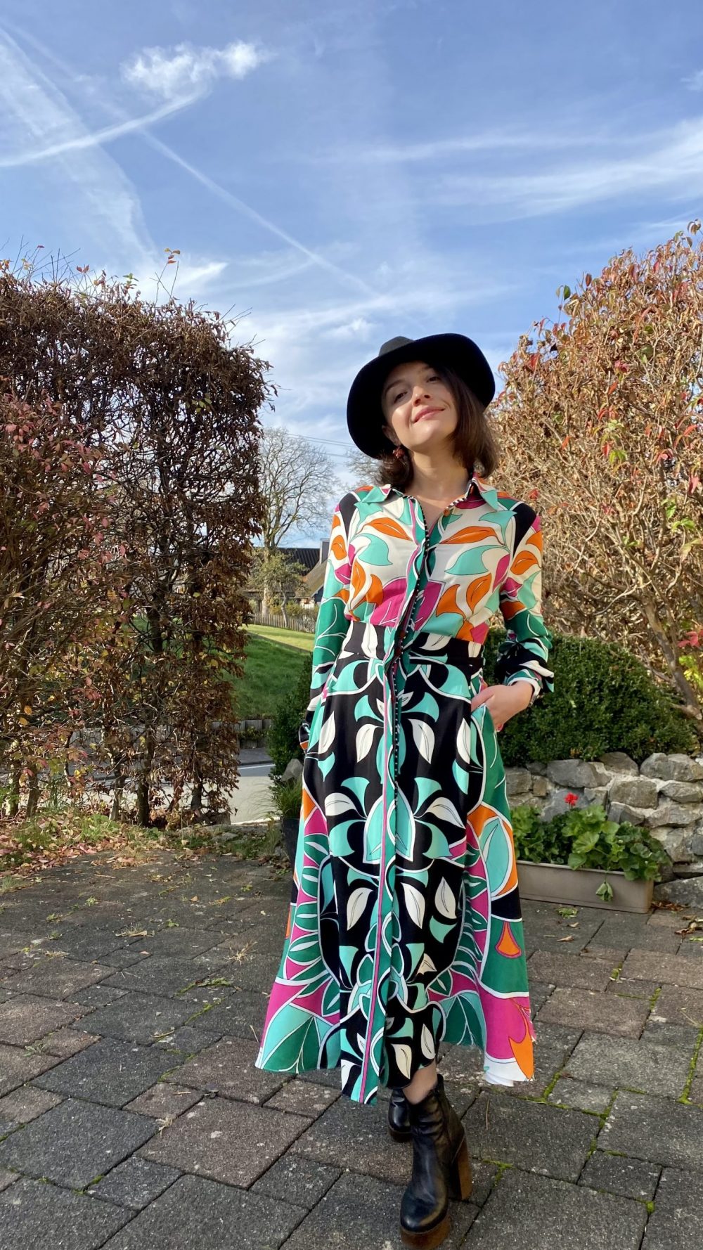 Hemdblusenkleid mit Print – Bild 12
