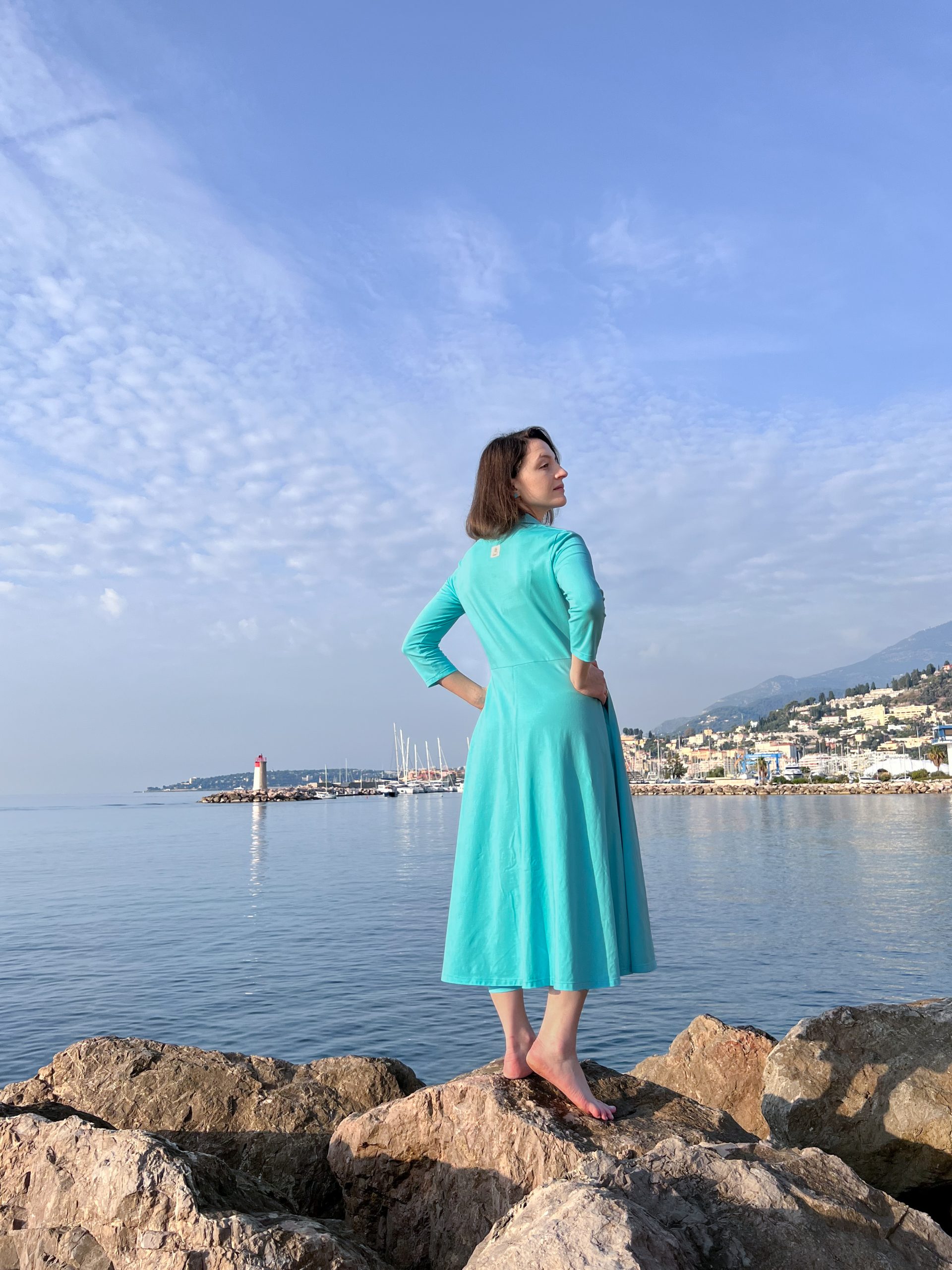 Kleid mit Schillerkragen – Bild 6