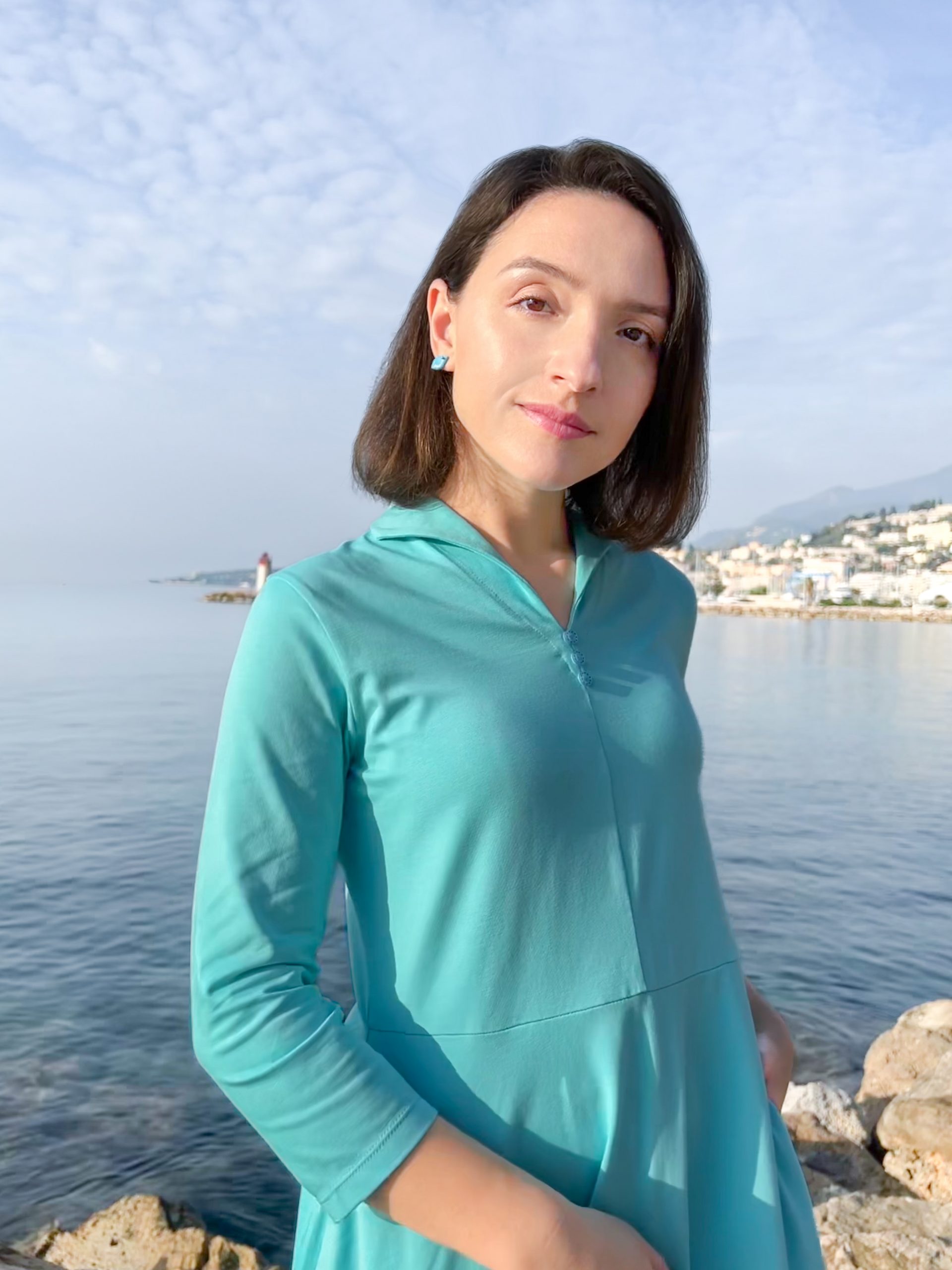 Kleid mit Schillerkragen – Bild 2