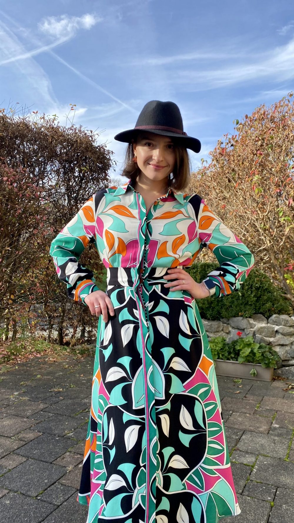 Hemdblusenkleid mit Print – Bild 10