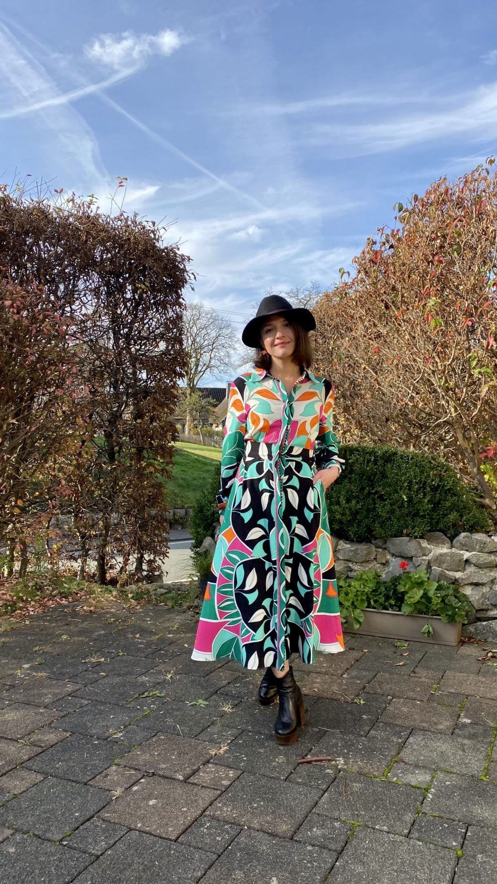 Hemdblusenkleid mit Print – Bild 9