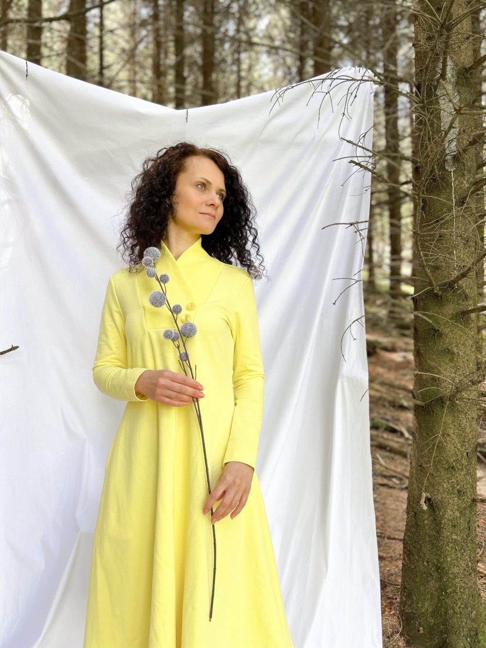 Kleid mit Schillerkragen aus Rippenjersy – Bild 3