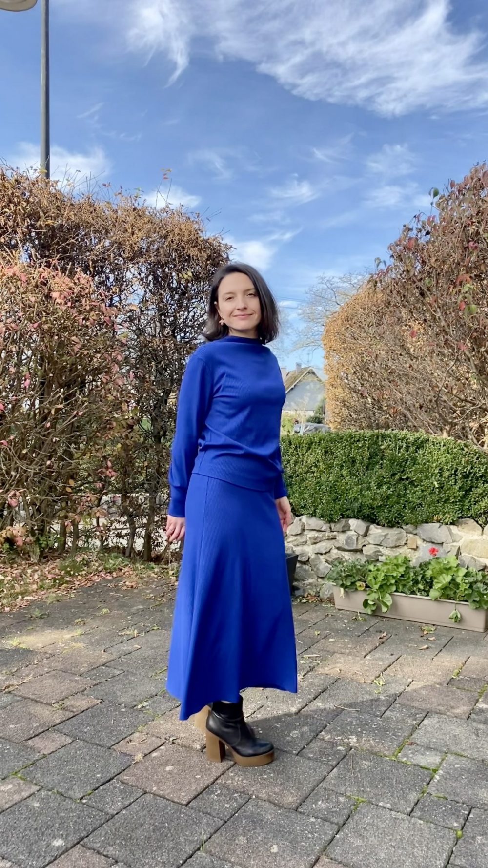 Longsleeve and skirt - Image 7