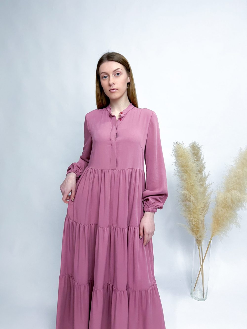 Kleid mit Stufenrock einfarbig – Bild 11