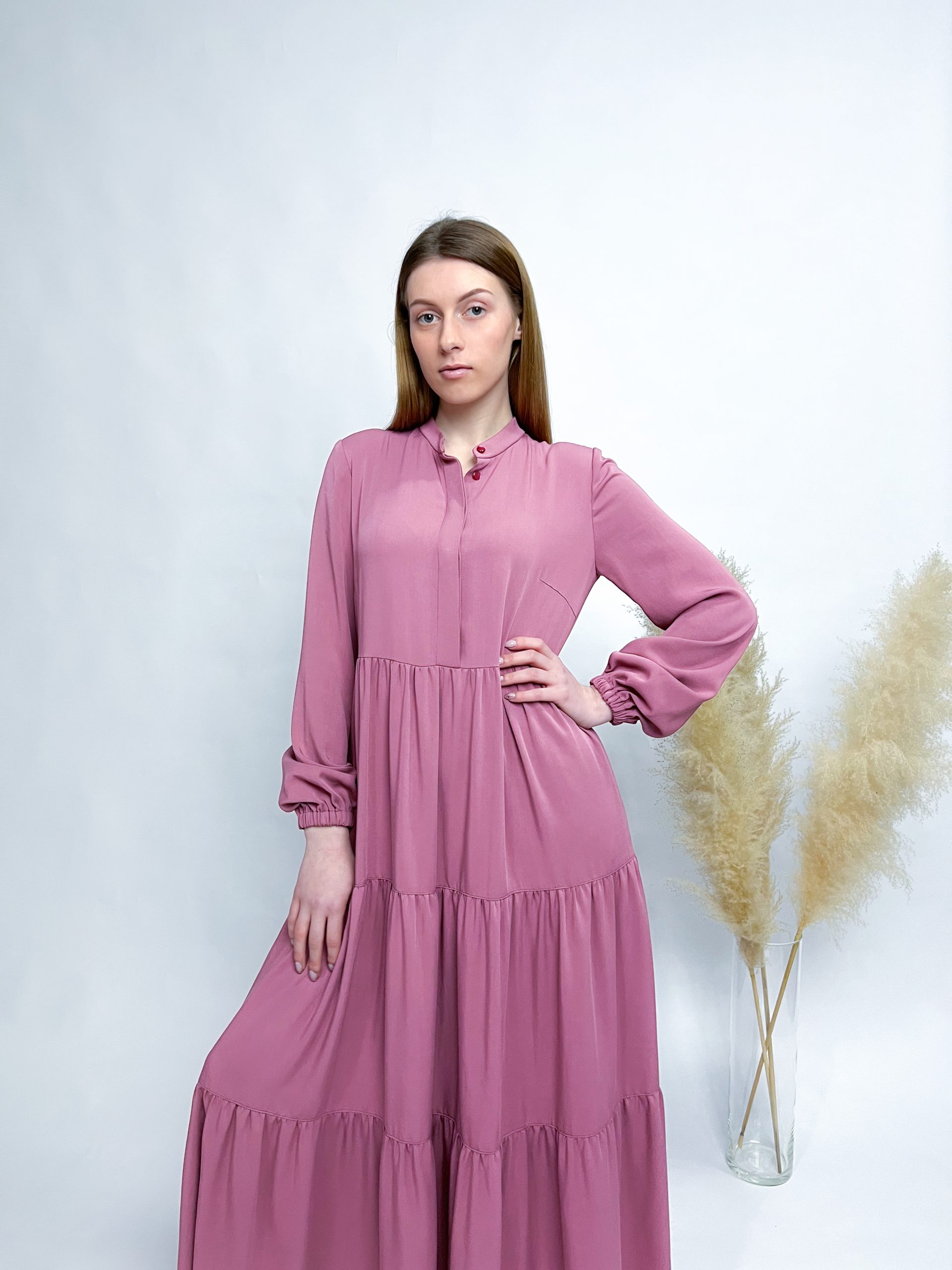 Kleid mit Stufenrock einfarbig – Bild 10