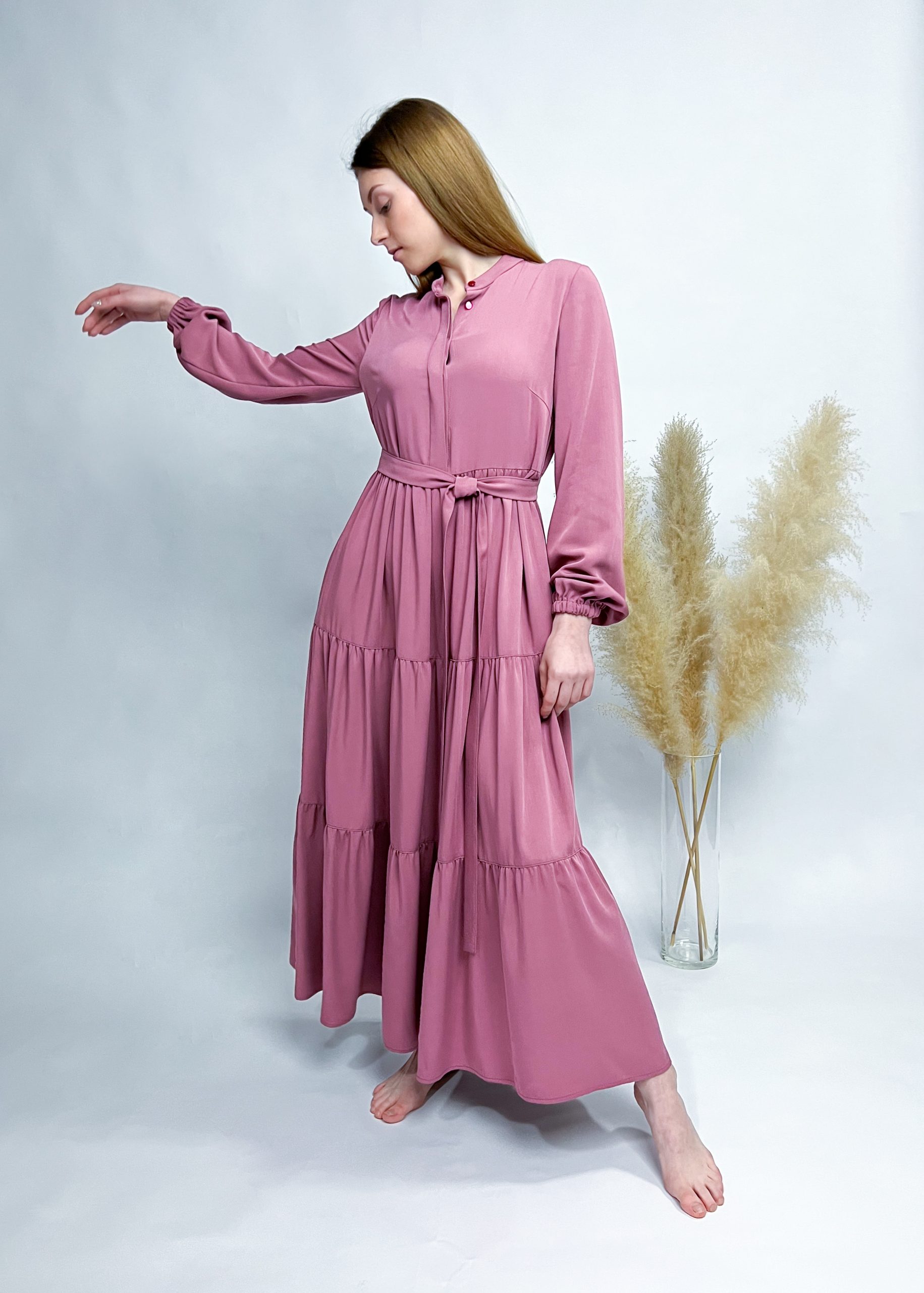 Kleid mit Stufenrock einfarbig – Bild 5
