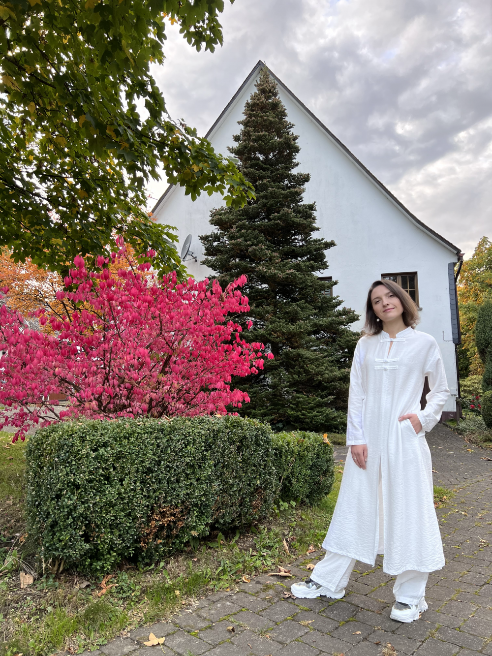 Tunic shirt and wide trousers - Image 12