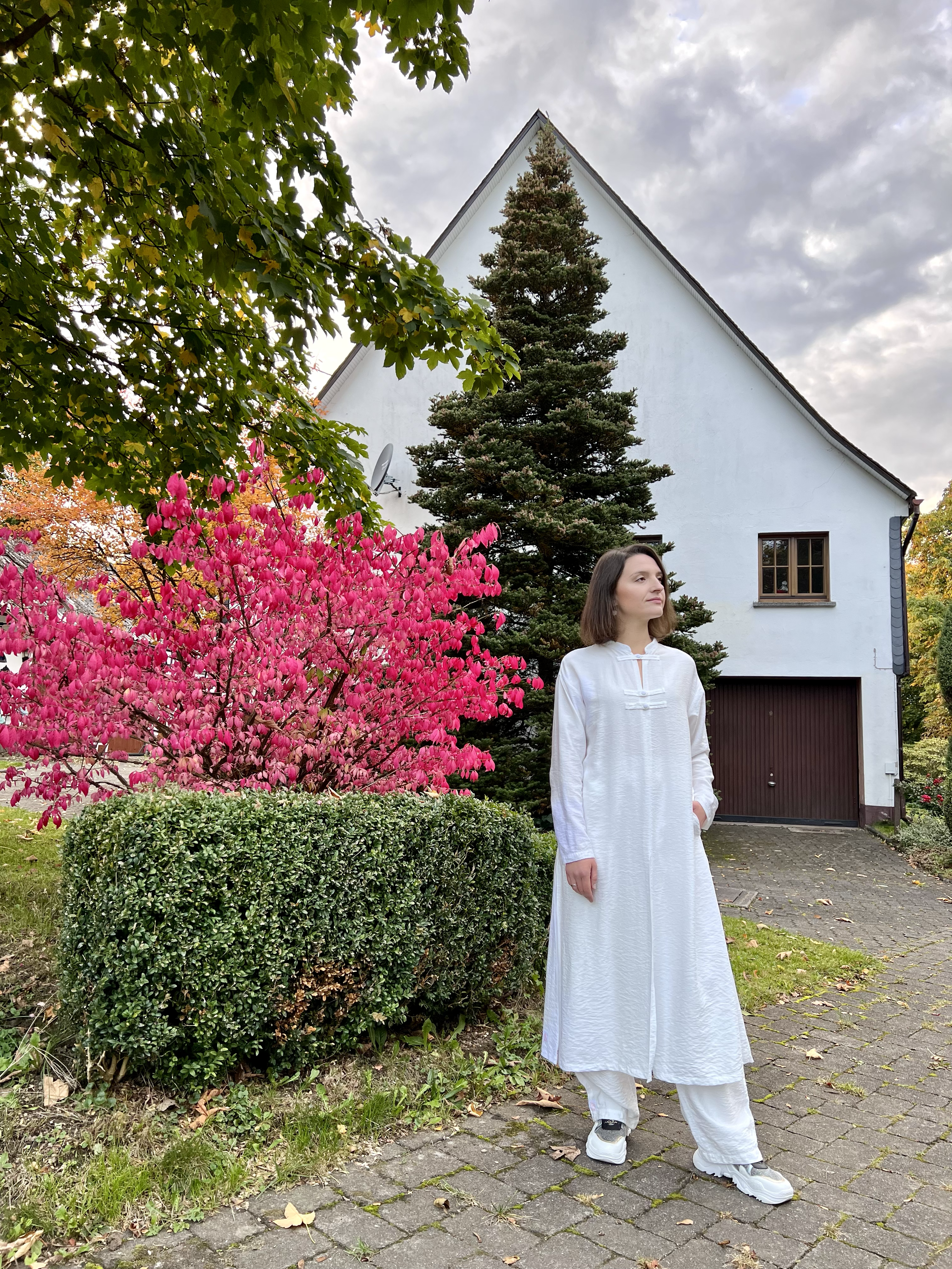 Tunic shirt and wide trousers - Image 11