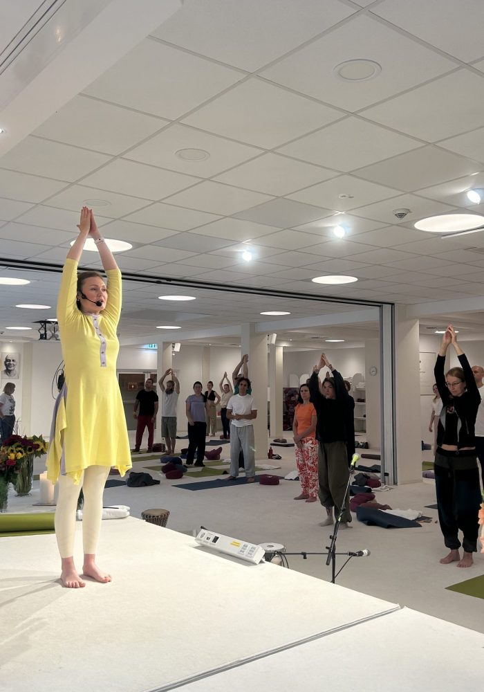 market_yoga_retreat_eco_friendly_clothing_bhakti_wear_summer_2024_6 — копия
