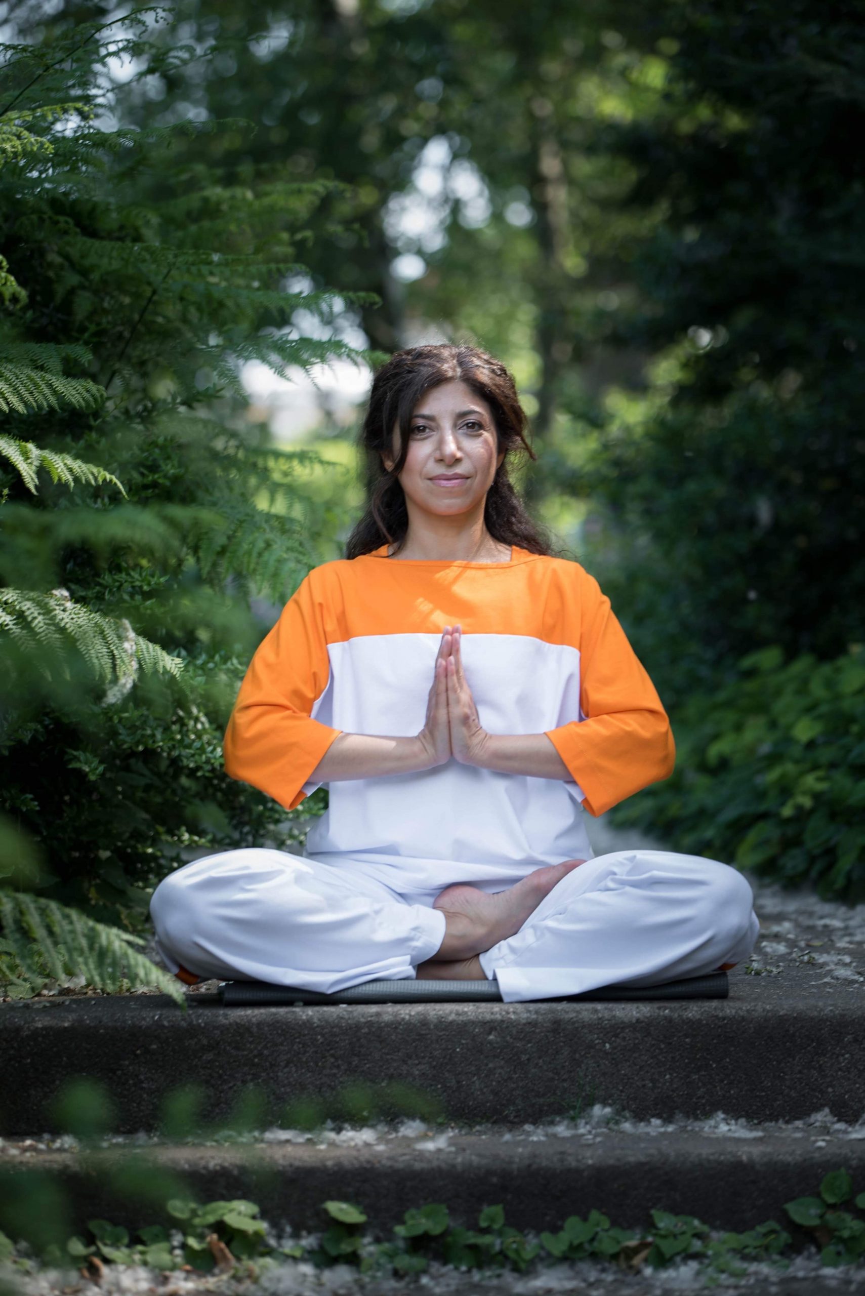 Tunic and pants - Image 2